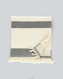 Bik Bok ic lamas minu peal mitu tarvikud V00P292