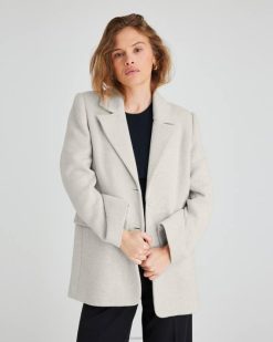 Bik Bok oj alise valkjas Riietus V00P133