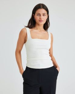 Bik Bok tt vega valkjas Riietus V00P247