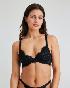 Bik Bok uw minu saatuse tipp must Riietus V00P463